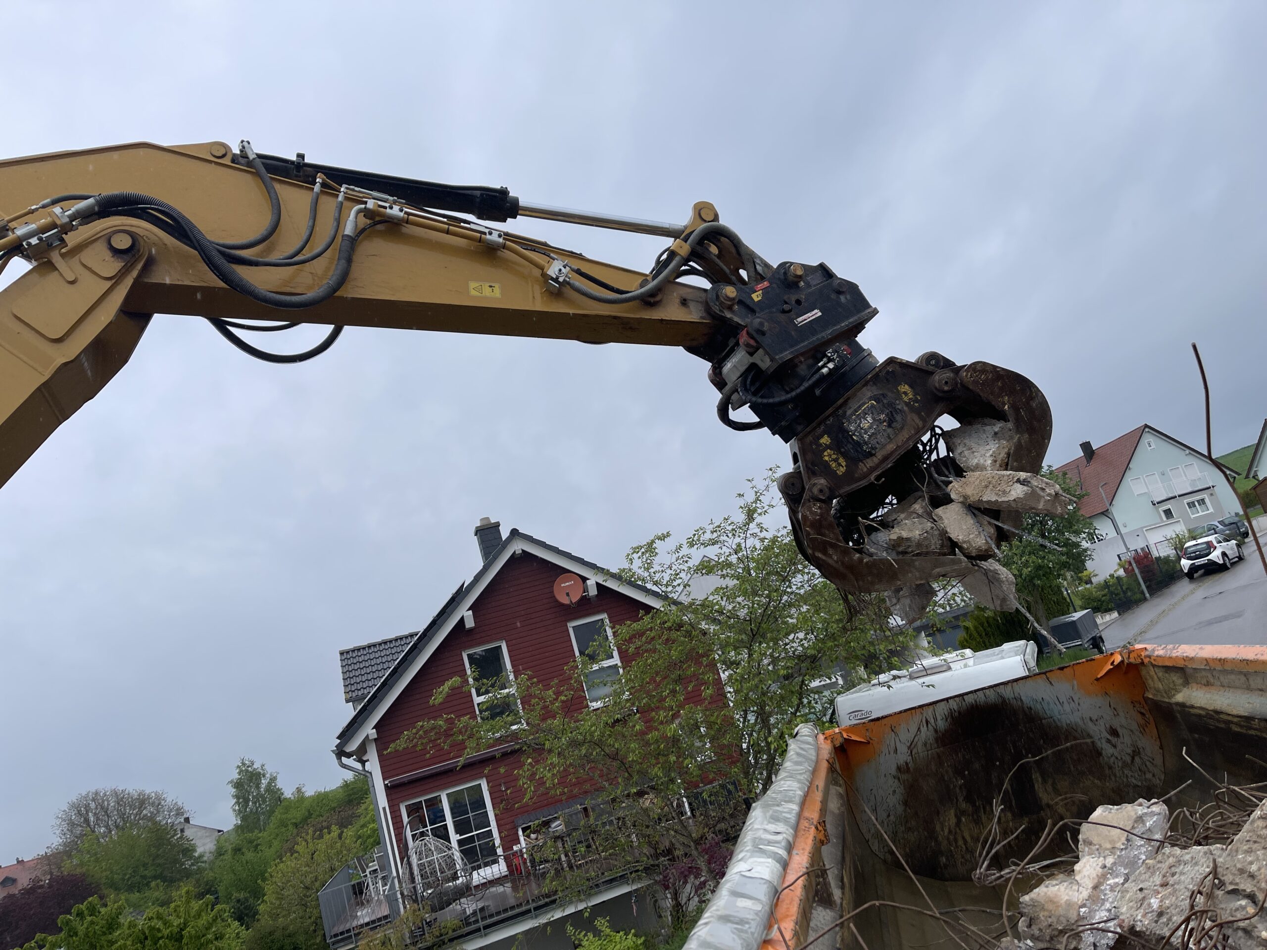 Abbruchgreifer im Einsatz