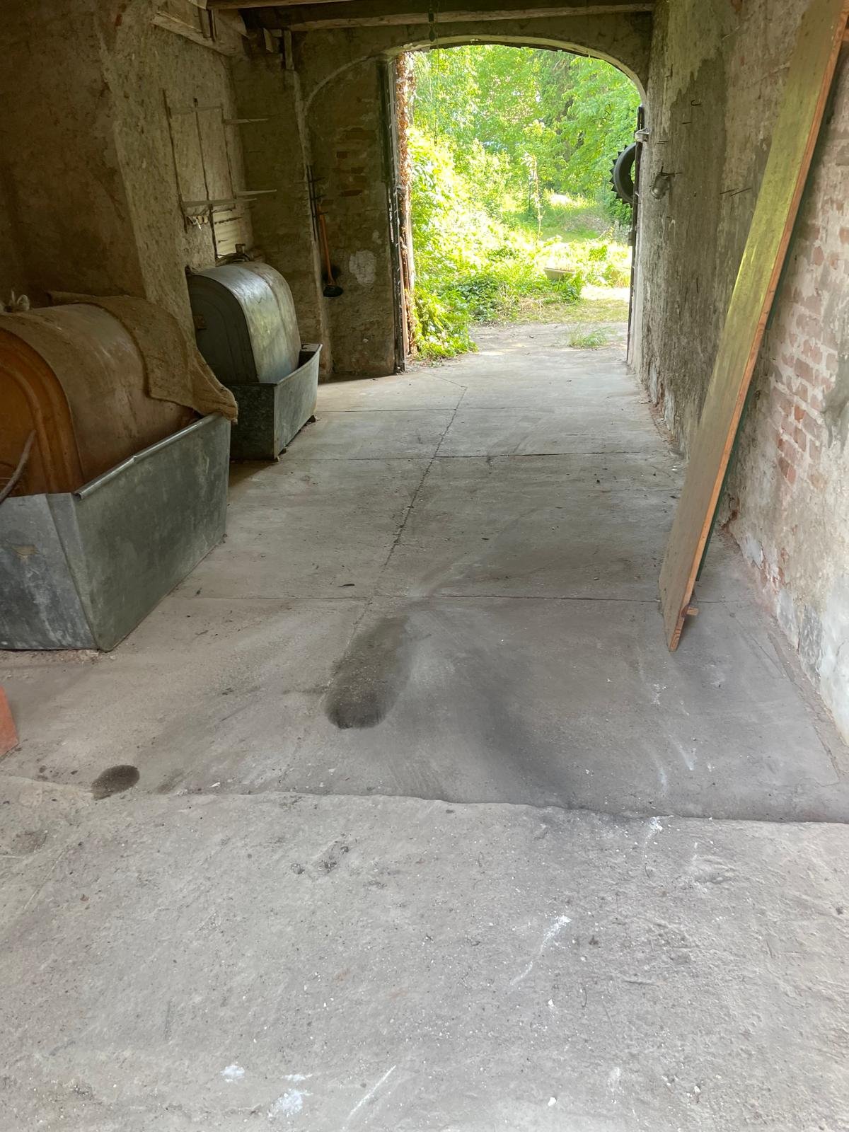 Nach der Entrümpelung: sauberer Bereich